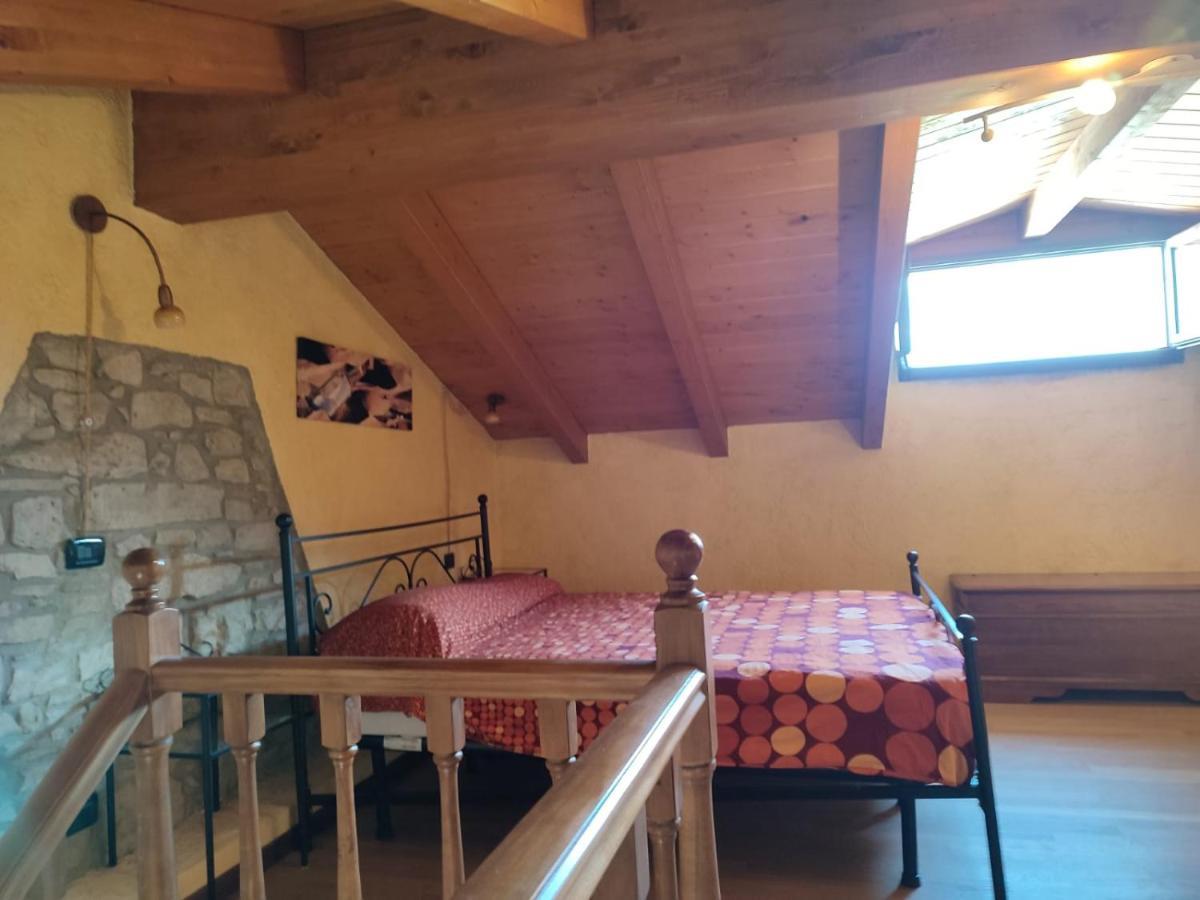 Casa Vacanze Fattoria Il Cerro Villa Pianelleto Luaran gambar