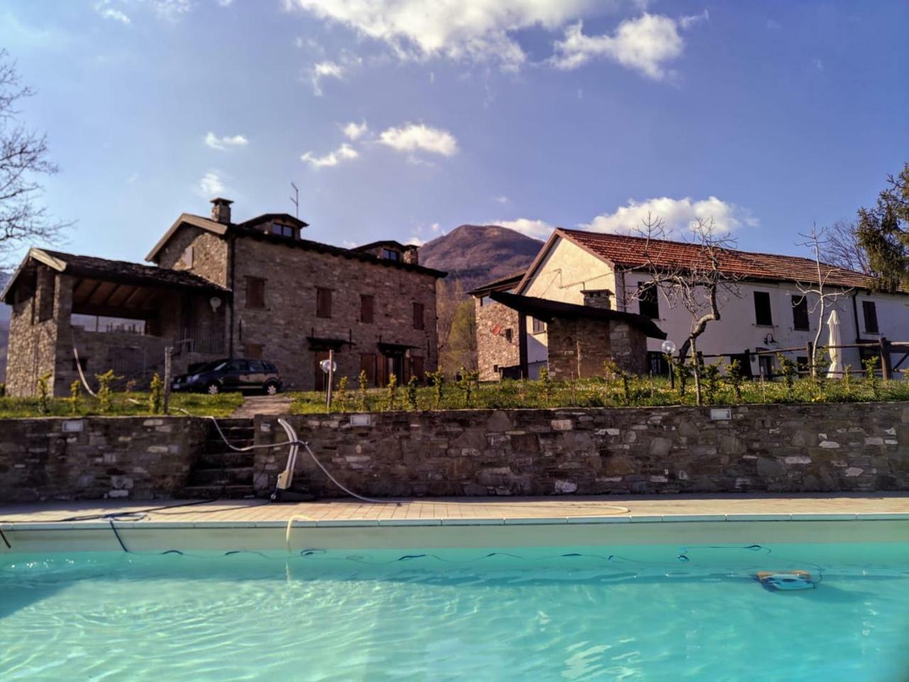 Casa Vacanze Fattoria Il Cerro Villa Pianelleto Luaran gambar