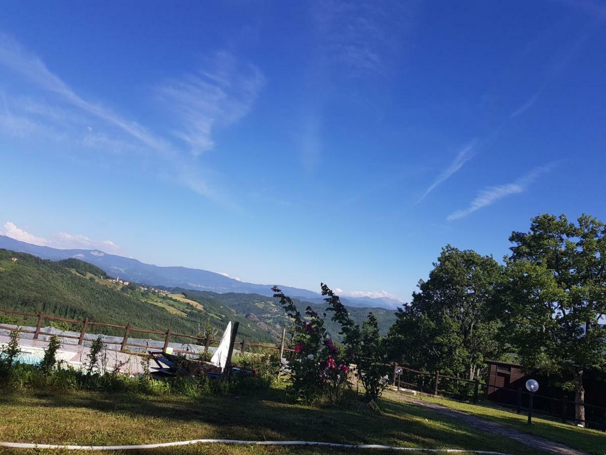 Casa Vacanze Fattoria Il Cerro Villa Pianelleto Luaran gambar